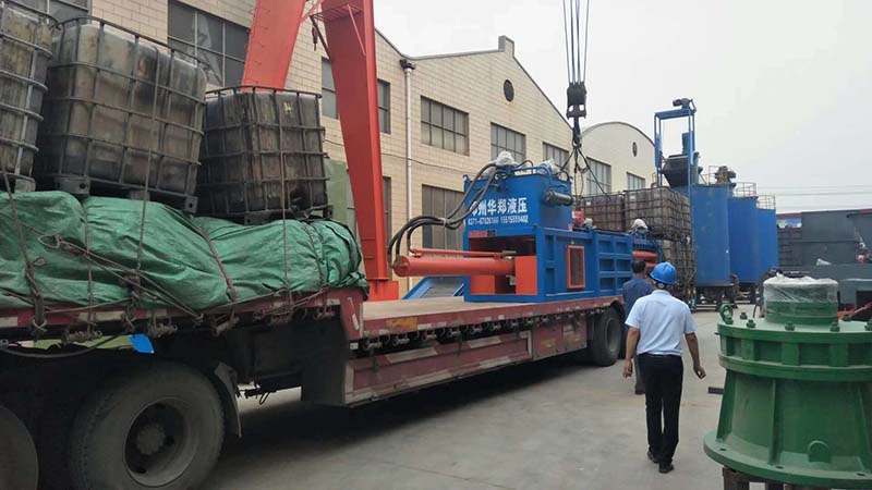 江蘇溧陽120關門式智能液壓打包機狀態(tài)發(fā)貨