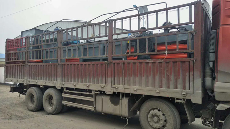 湖南張家界180關門式打包機主機發(fā)貨